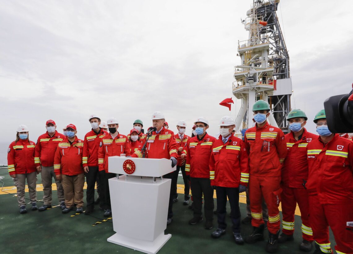 Turkish President Recep Tayyip Erdogan holds a press conference aboard the Fatih drilling ship Turkey energy Caucasus