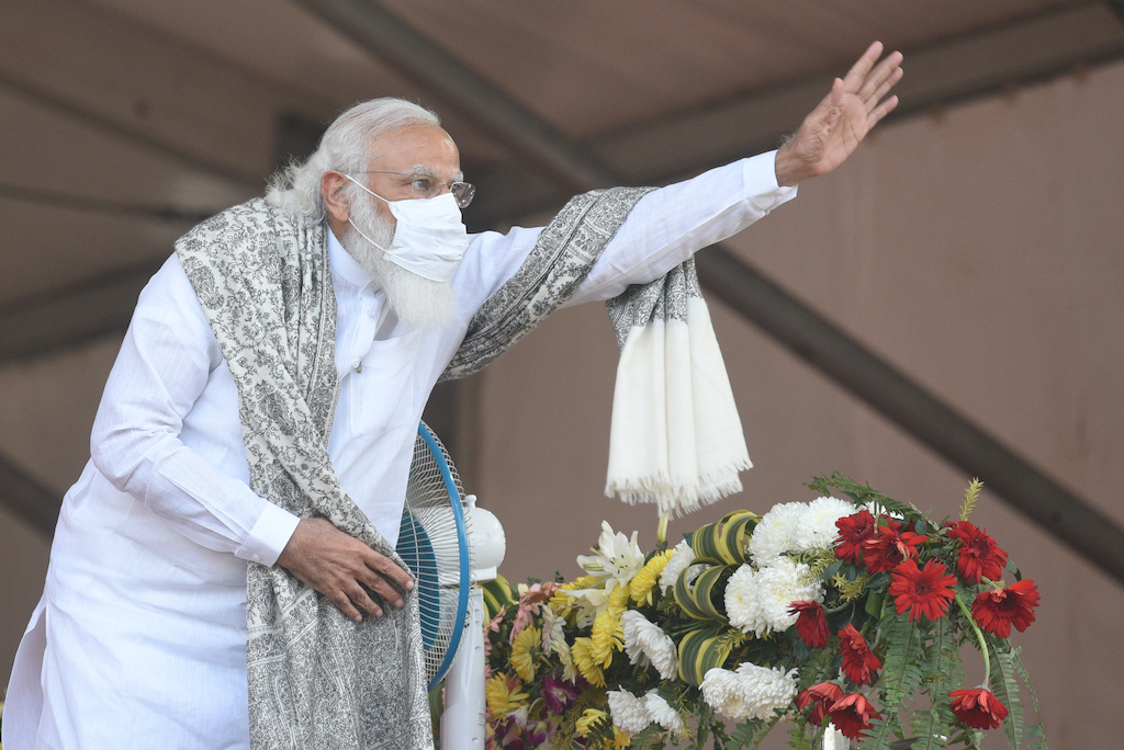 The picture of India’s leader speaking at a rally in the port city of Haldia, West Bengal province