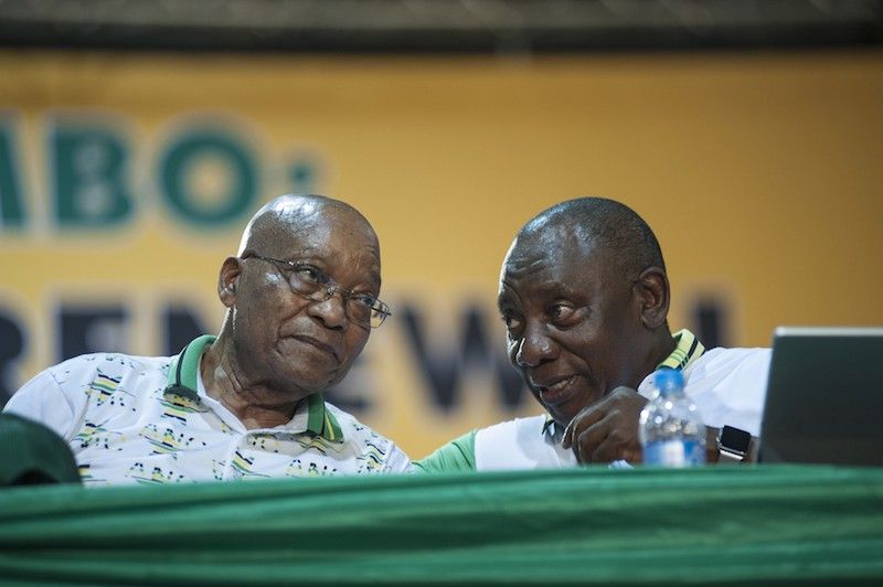 A picture of the departing and the upcoming leaders of the African National Congress party during its congress in 2018