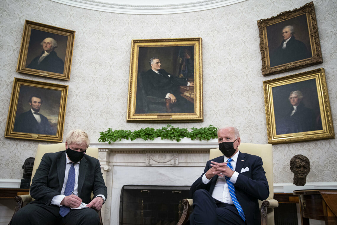 Joe Biden and Boris Johnson in the Oval Office