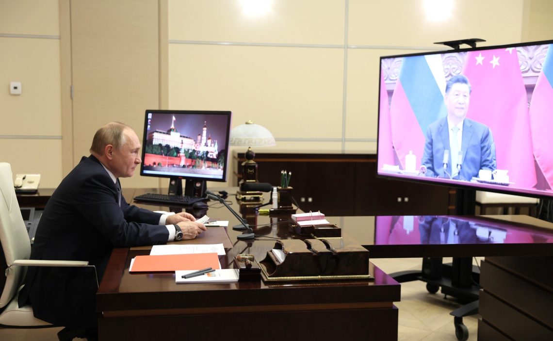 Presidents of Russia and China at a teleconference