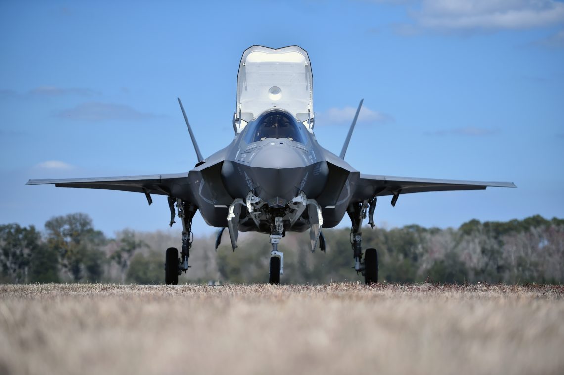 F-35B aircraft Lockheed Martin (military technology)