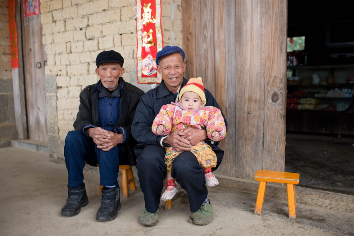 China demographics: Old men and a baby