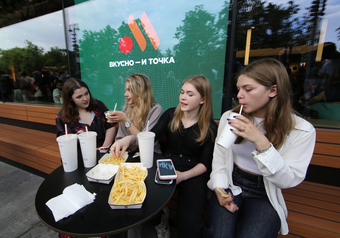 Moscow burger chain ‘Tasty – Period’