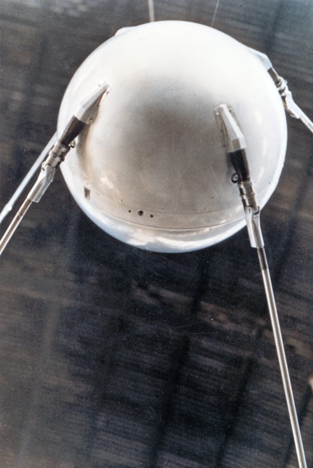 Sputnik 1 Space exploration