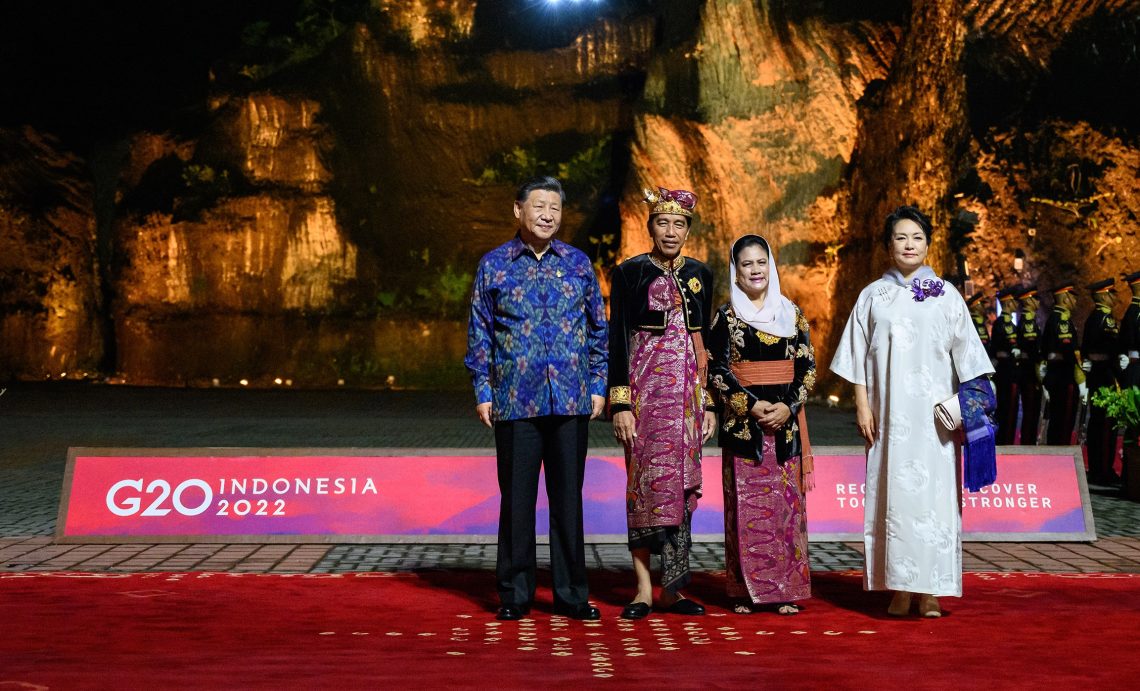 Xi Jinping, Jokowi and their wives in Bali
