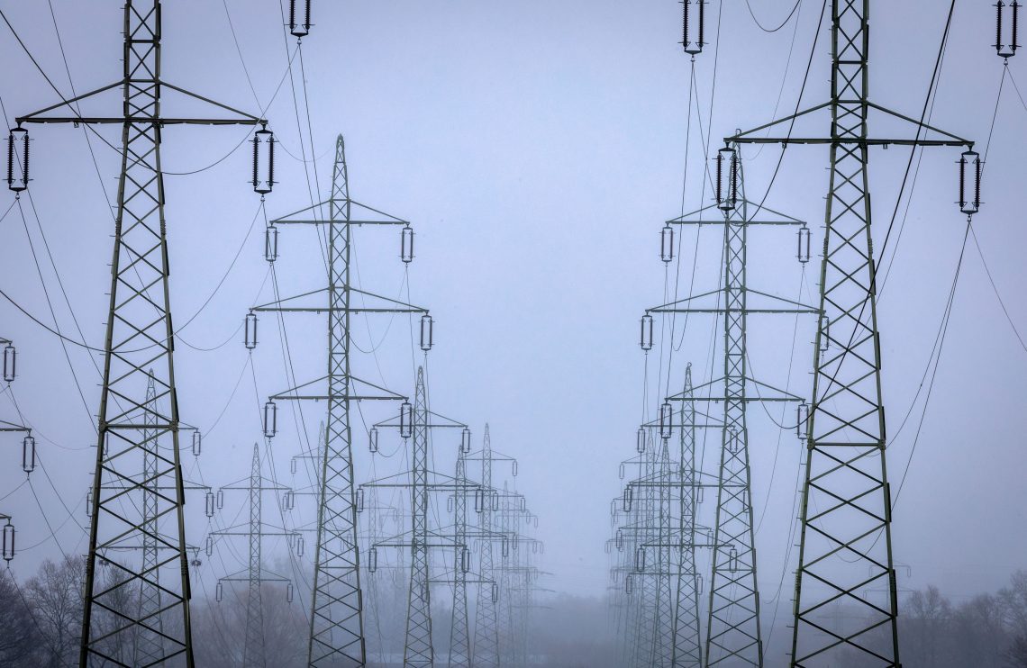 Electric grid Securing EU electricity