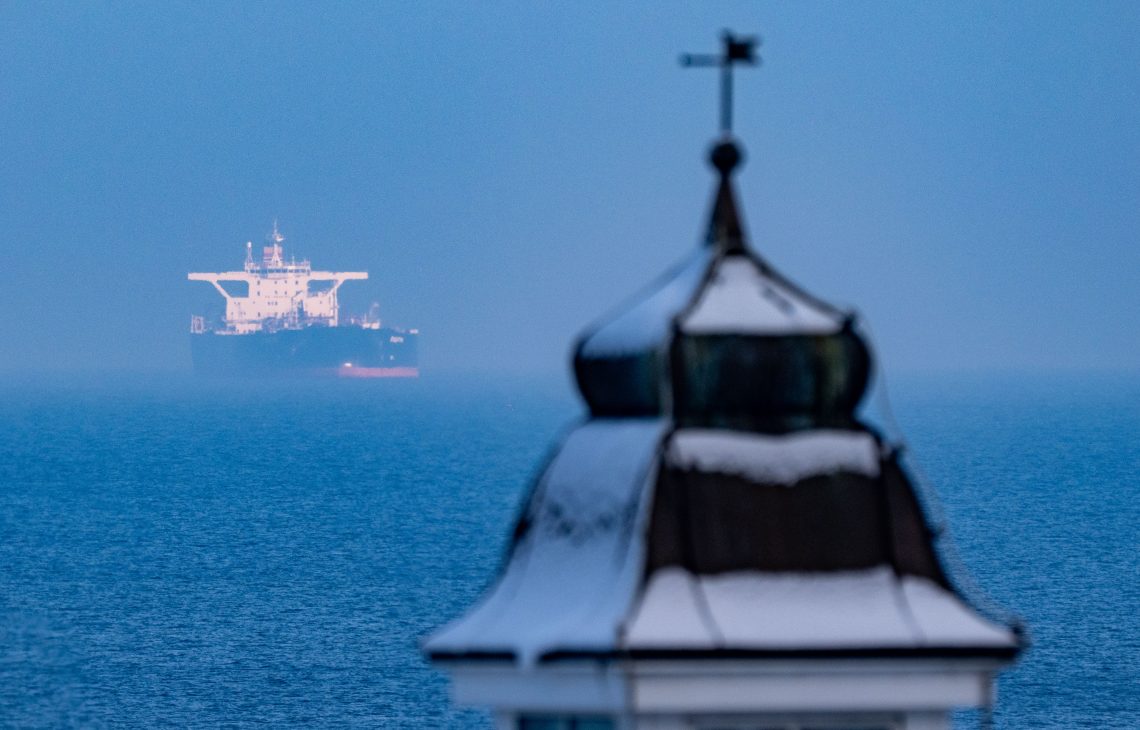 Shadow fleet keeps Russia’s oil exports beyond Western reach